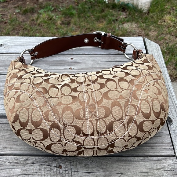 COACH - Picture 5 of 10